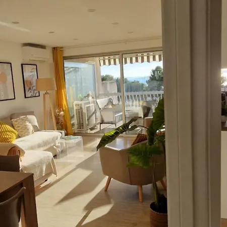 Apartman Beau 65 M2 En Front De A St Raphael - Piscine