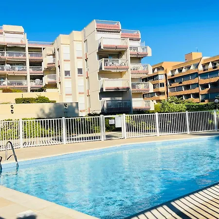 Beau 65 M2 En Front De A St Raphael - Piscine * Saint-Raphaël