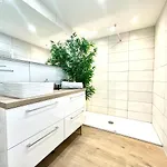 Beau 65 M2 En Front De A St Raphael - Piscine Lejlighed *