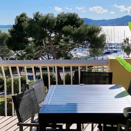 Beau 65 M2 En Front De A St Raphael - Piscine Apartamento