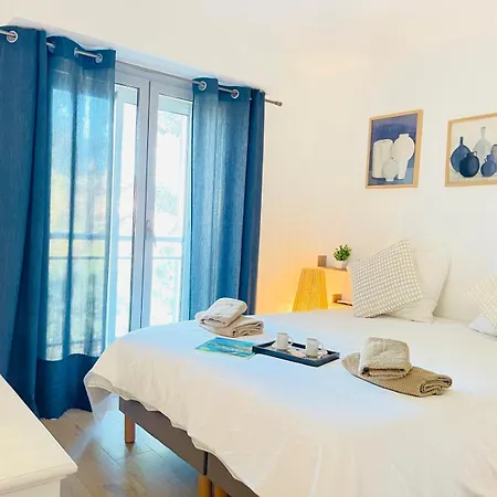 Beau 65 M2 En Front De A St Raphael - Piscine Lägenhet *